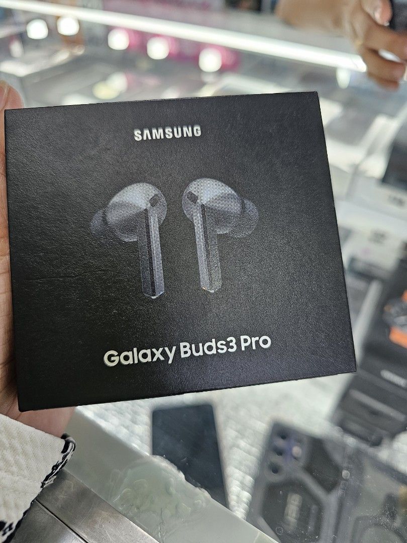 Galaxy Buds 2 Pro (Category: Earphones) located in San Juan City. Submitted by AshleyandLynGeneralmerchandise (Listing ID 1355536823, Image 3). Description: Fb Page: Ashley & Lyn Mode of Payment Cash Bank Transfer GCash & Paymaya Installment Credit Card Ggives Home Credit Cash on Delivery Shipping Meet Up Trade In You can visit our Physical store in Stall number Y-07 Aquarium Greenhills Mall LOOK: Jenny.