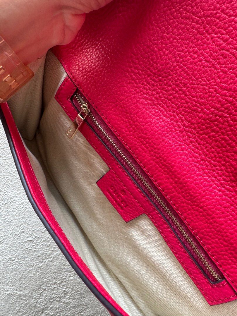 Hot pink clutch bag (Category: Luxury Bags & Wallets) located in Bacolod City. Submitted by acidburn7013 (Listing ID 1355514030, Image 3). Description: .