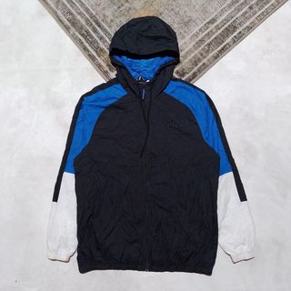 (Kategori: ) berada di . Dikirim oleh givsecondoutfit (ID iklan 1355570217, Gambar 1). Deskripsi: .