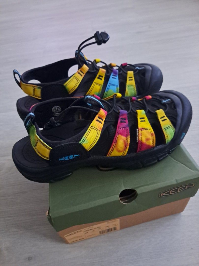 KEEN Newport Retro Original Tie Dye Women sandals Size US 10 (Category: Sandals) located in Singapore. Submitted by yinnnnn (Listing ID 1355537240, Image 1). Description: KEEN Newport Retro Original Tie Dye Women sandals Size US 10. Just used for less than 4 times. I need to upgrade 1 size bigger heehee as my feet is wide. Condition like new. Can self collect at Tampines..