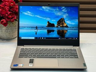 (Category: ) located in . Submitted by gadgets_star (Listing ID 1355585894, Image 1). Description: .