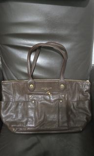 （分類：）位於 。 由 lala3544 提交（商品編號 1355580572，圖片 1）。簡介： 。