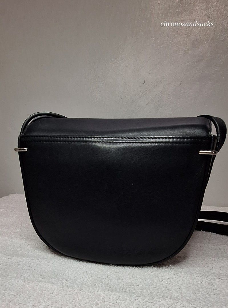 Philip Lim Alix (Category: Luxury Bags & Wallets) located in Pasig City. Submitted by fjrd_relovedluxury28 (Listing ID 1355487691, Image 2). Description: ✅️💯 Authentic ✅️ Quiet Luxury ✅️ Supple Black Calf skin leather ✅️ Silver Hardware ✅️ 17x23x7.5cm *** Hairline scratches due to normal signs of use. Some small cracks on gum liner but not on leather straps itself. The bags leather quality/condition is really good in person. No damges to declare