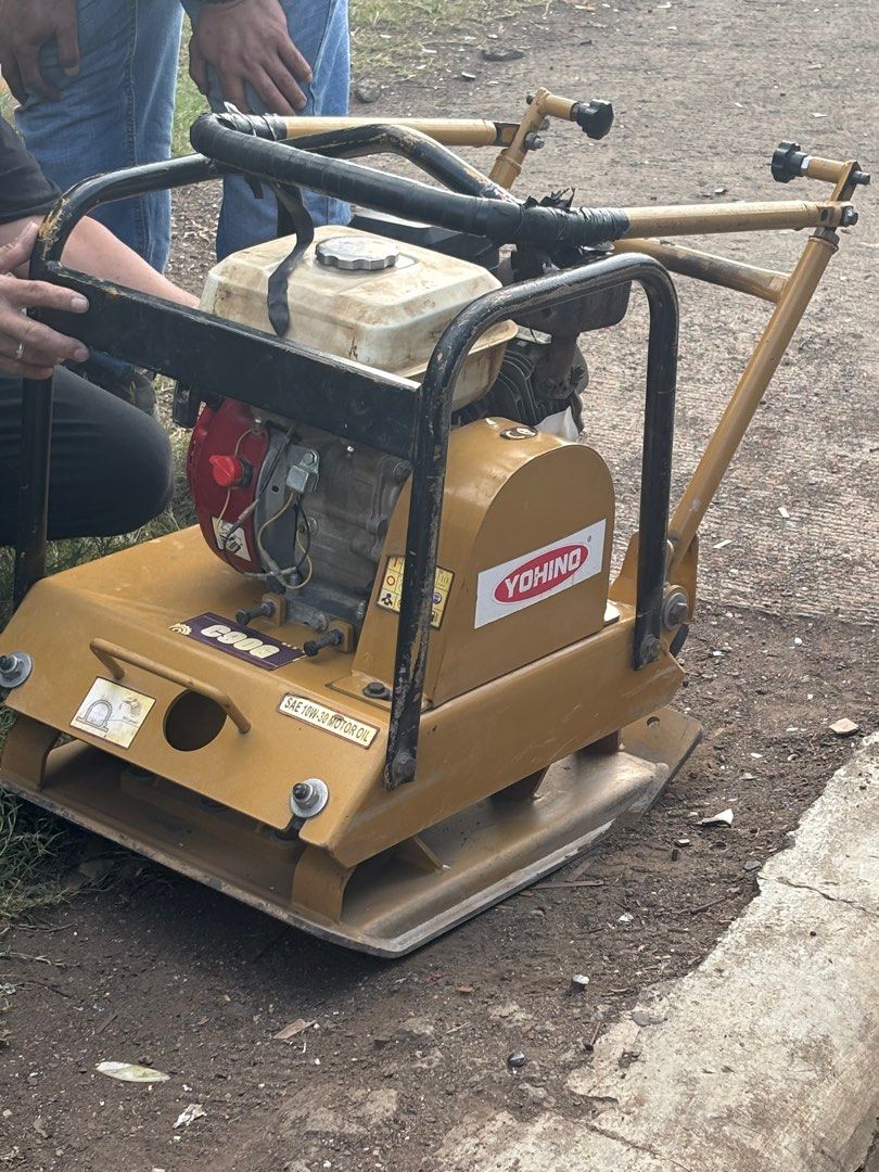 Plate Compactor for Rent (Category: Construction Tools & Equipment) located in Dasmarinas. Submitted by andeleonrocksstonesupply_25 (Listing ID 1355599197, Image 2). Description: Dm us for the price .
