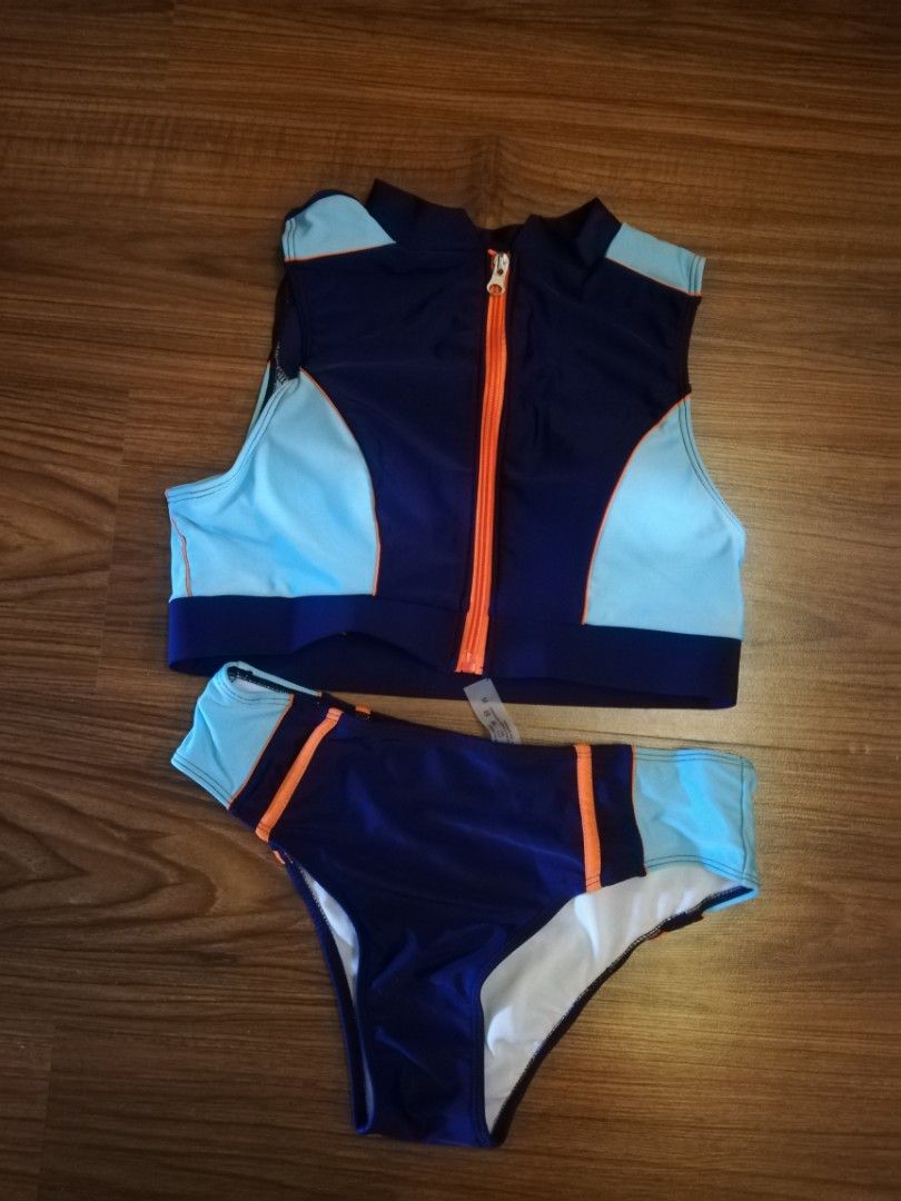 Shein sporty swimsuit (Category: Bikinis & Swimsuits) located in Antipolo. Submitted by yonitski (Listing ID 1355544487, Image 1). Description: Bought for 600+ New (nilabhan lang pagka dating ng item but never used) Size medium.
