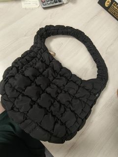 (Category: ) located in . Submitted by ernestpang0921 (Listing ID 1355495964, Image 1). Description: .