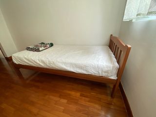 (Category: ) located in . Submitted by yawn123 (Listing ID 1355587714, Image 1). Description: .