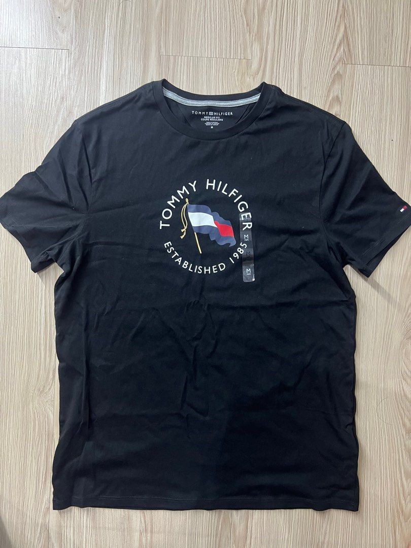 Brand new Tommy hilfiger regular fit T-shirt (Category: Tshirts & Polo Shirts ) located in Quezon City. Submitted by pjocs (Listing ID 1355544607, Image 2). Description: Brand new Tommy hilfiger black graphic shirt complete with tag SRP: 3,950 selling for 2k.