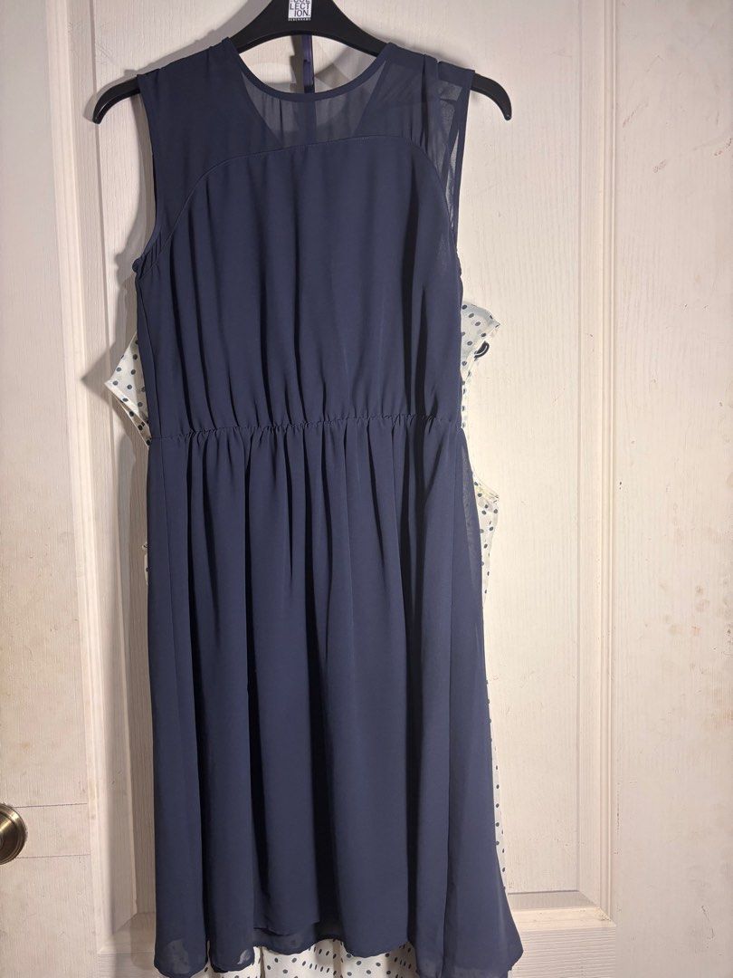 Uniqlo Dress - S (Category: Dresses) located in Quezon City. Submitted by kshops (Listing ID 1355553743, Image 1). Description: Decluttering.