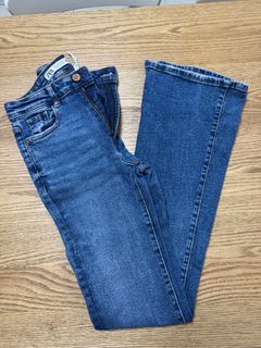 （分類：）位於 。 由 emmaelliebee 提交（商品編號 1355544456，圖片 1）。簡介： 。