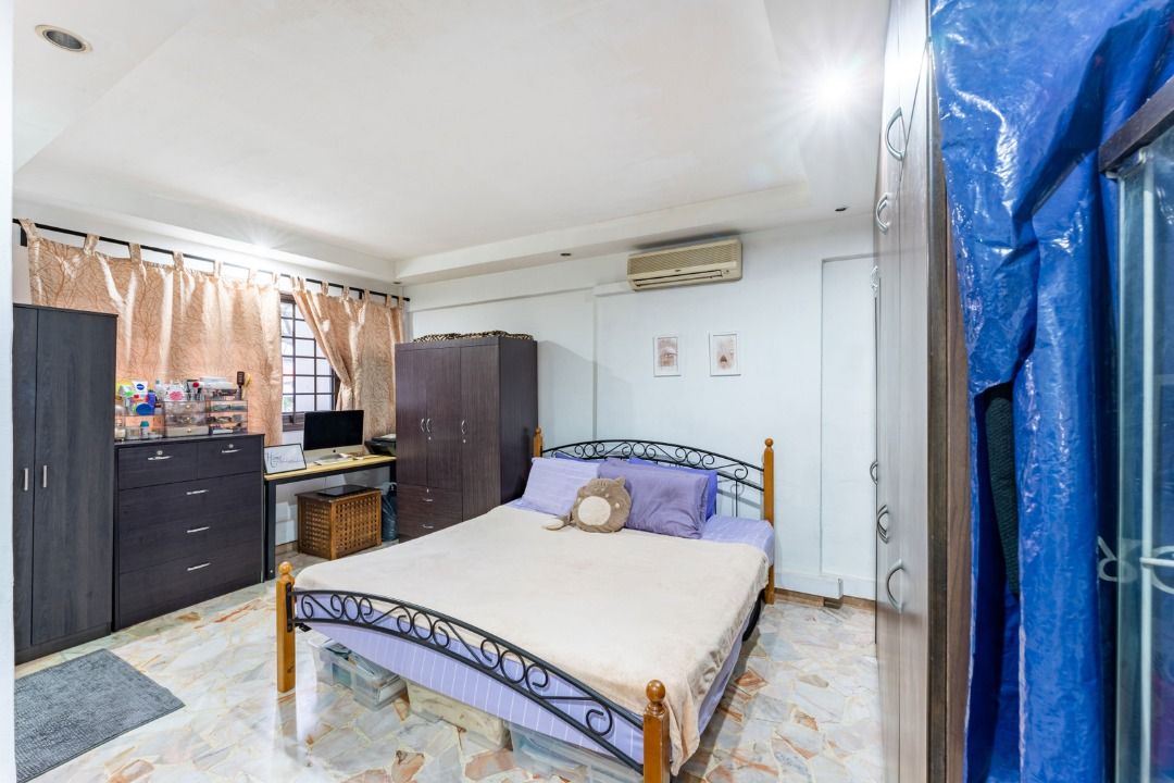 305 Jurong East Street 3263226197006467114