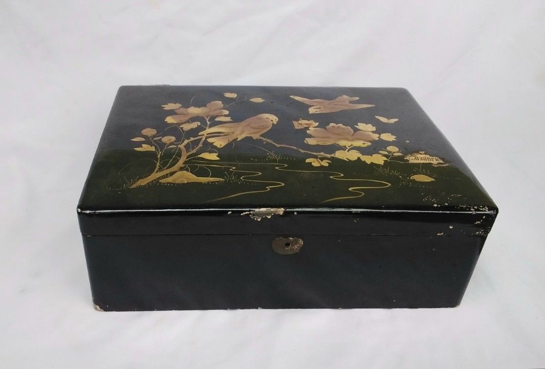 Antik big size lacker box, Hobbies & Toys, Collectibles & Memorabilia ...