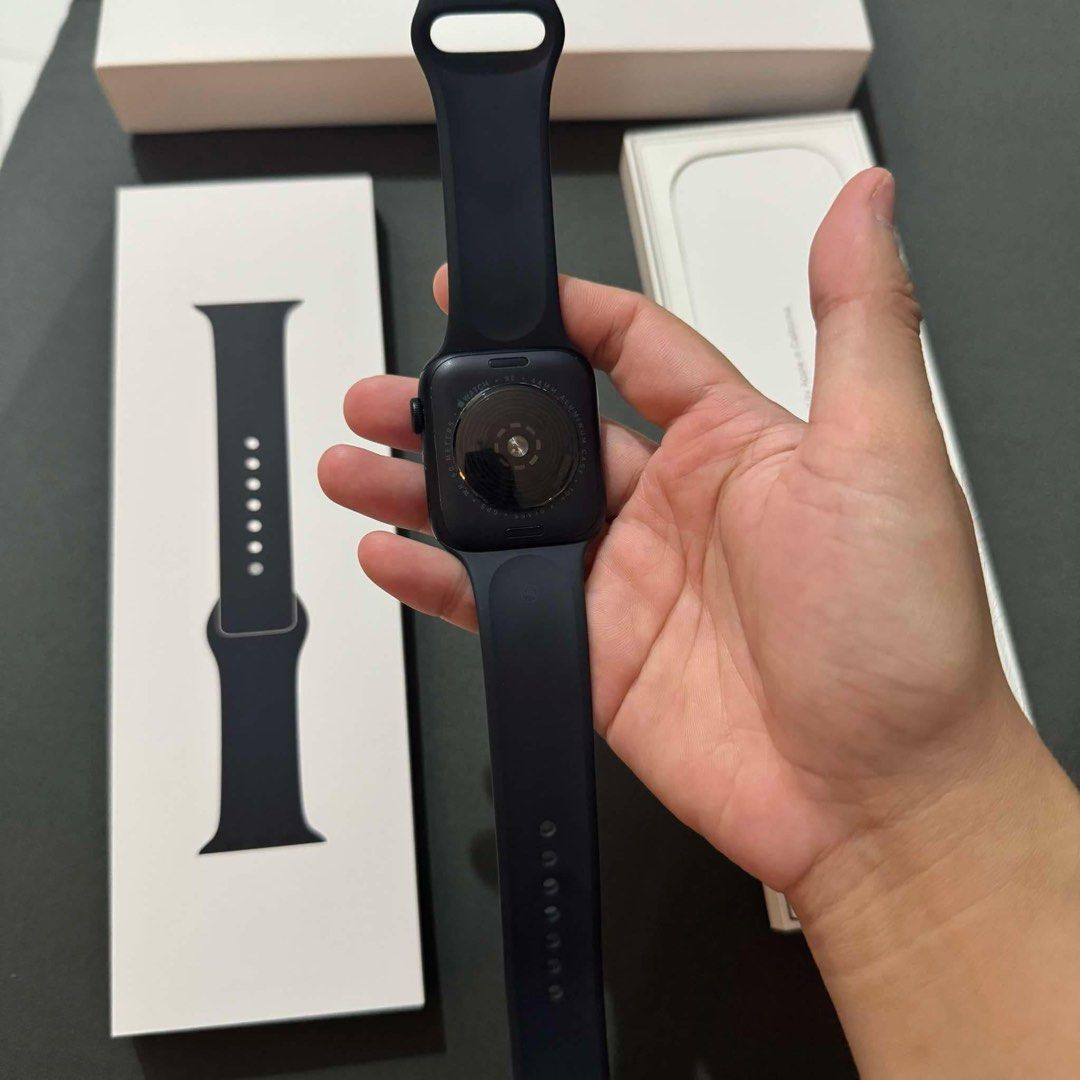 Apple Watch SE 44mm (Category: Luxury Watches) located in Rizal. Submitted by nijuuichixx (Listing ID 1351007204, Image 3). Description: FOR SALE ONLY Apple Watch SE 44mm – 2nd gen, 2024 – Midnight Aluminium – M/L Sport Band – Bought it last August 2024 from Powermac – No issue Inclusions: Original unused cable Box Receipt Original case and band RFS: Upgrade.