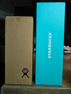 Aqua flask and starbucks tumbler