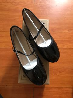 (Category: ) located in . Submitted by Stylistabella (Listing ID 1350937471, Image 1). Description: .
