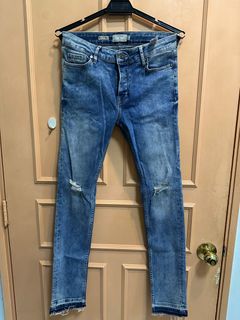 (Category: ) located in . Submitted by jimmmmmms (Listing ID 1350933184, Image 1). Description: .