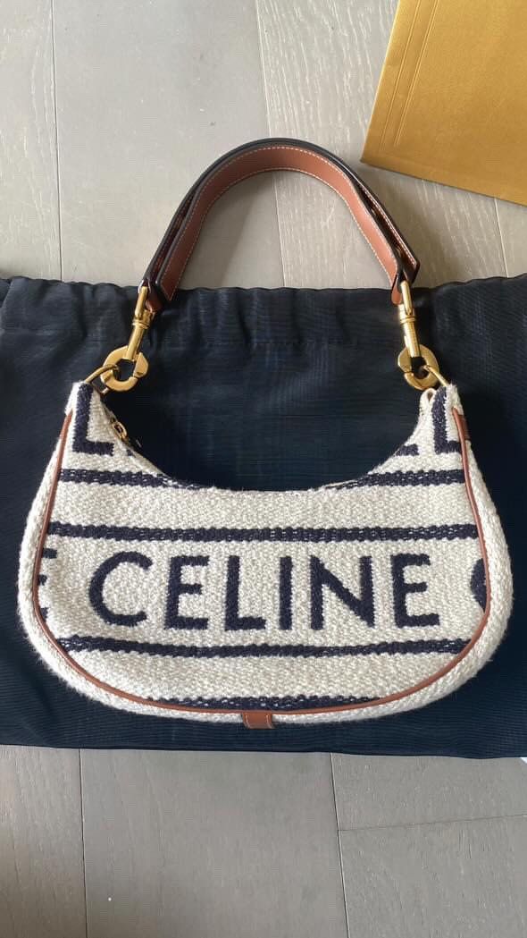 CELINE AVA BAG (Category: Luxury Bags & Wallets) located in Mandaluyong City. Submitted by luxuryfindsforless (Listing ID 1350959584, Image 1). Description: Celine - Ava bag - textile & calfskin Like new Includes dust bag, paper bag & store receipt Purchase Celine Taipei Dec 2022 85k.