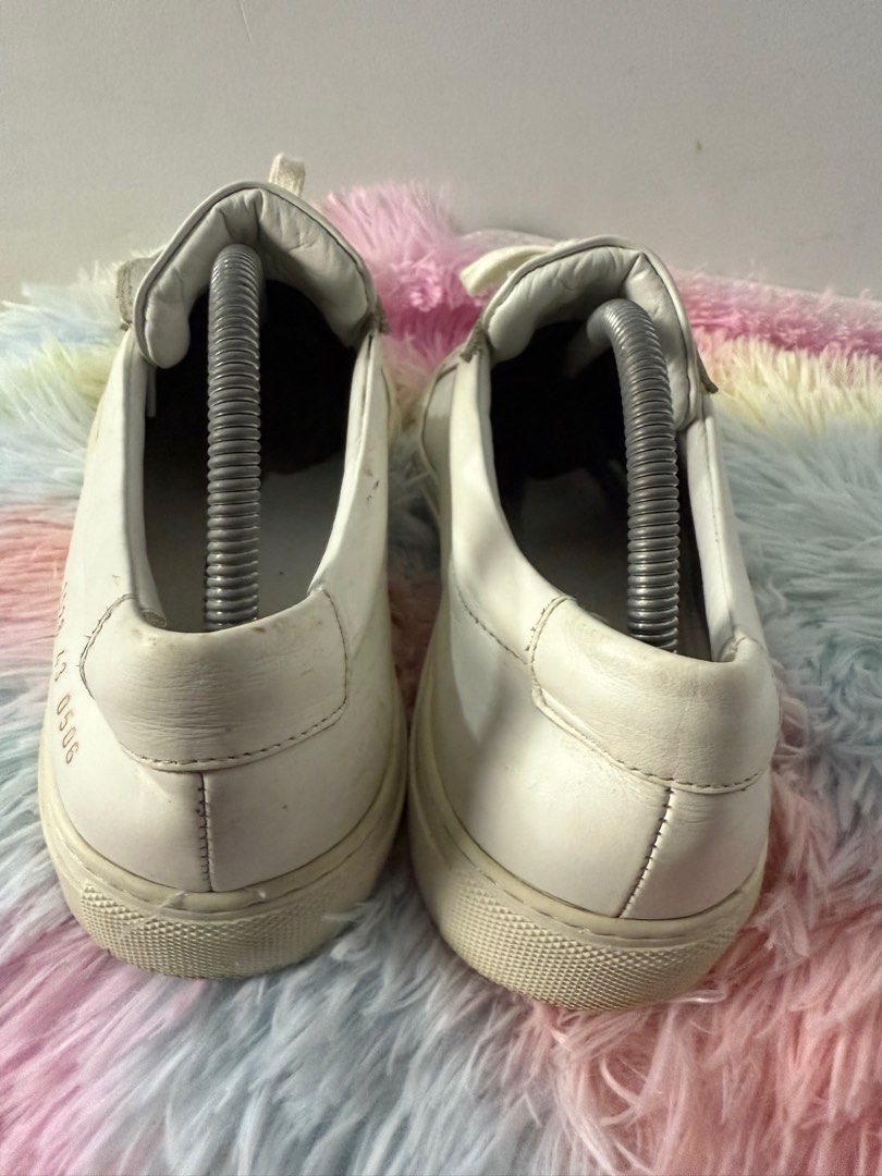 Common projects (Category: Sneakers) located in Baliuag. Submitted by sadeckmiguel (Listing ID 1351029020, Image 3). Description: Common projects Size 43 9/10 condition 5500.