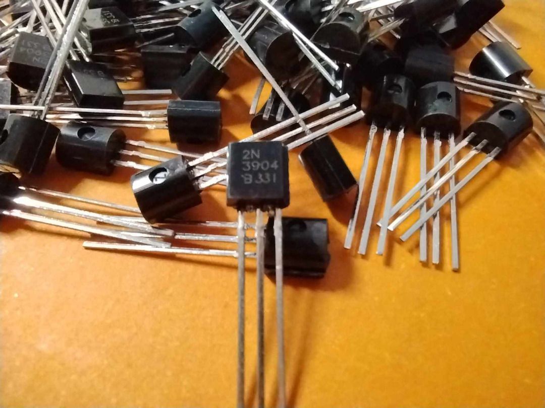 Datasheet Transistor Straight Plug 2N3904 (Category: Electrical, Adaptors & Sockets) located in Mandaluyong City. Submitted by guitarpartsmerchandise (Listing ID 1350918682, Image 1). Description: For Sale: Datasheet Transistor Straight Plug 2N3904 Price: ₱40.ºº / piece Amplification: In low-power audio, video, and RF applications, the 2N3904 is frequently utilized as an amplifier. It may provide voltage and current gain to a variety of circuits,