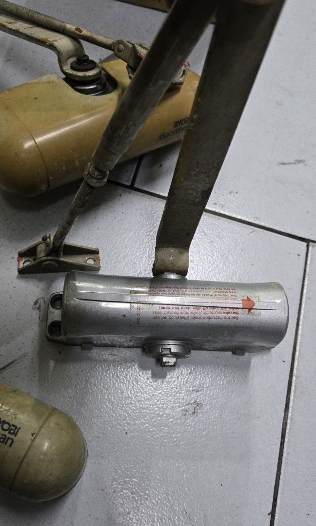 Door closer ryobi doorman (Category: Construction & Building Materials) located in Caloocan City. Submitted by thegreat. (Listing ID 1350976024, Image 2). Description: 2 pcs. door closet good condition original no issue missing back plate what you is is what you get.
