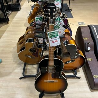 （分類：）位於 。 由 parsonsmusicoutlet 提交（商品編號 1350921558，圖片 1）。簡介： 。