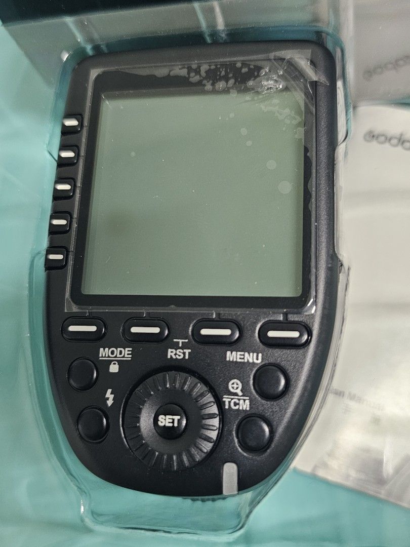 Godox X Pro F Wireless Flash Trigger for Fuji (Category: Flashes) located in Makati City. Submitted by cybercafeno (Listing ID 1350938470, Image 2). Description: Tested once, kept in drybox forever Complete with box and manuals Protective film on screen still installed Reason for selling- Decluttering Price is Firm Meetups lunch time weekdays at BGC.