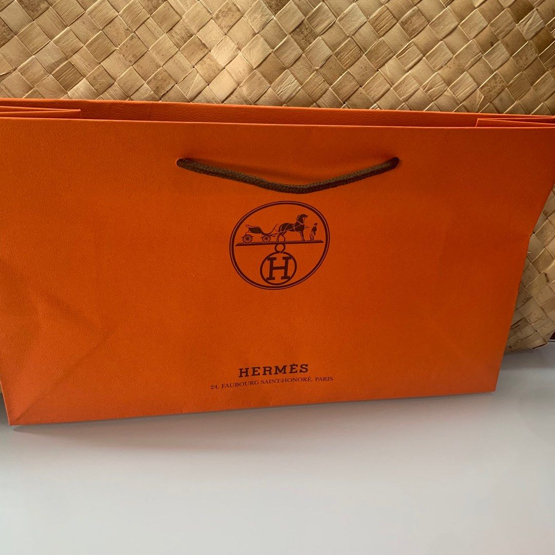 Hermes Paperbag (Category: Luxury Bags & Wallets) located in Manila. Submitted by thebookclubz (Listing ID 1351009186, Image 1). Description: .