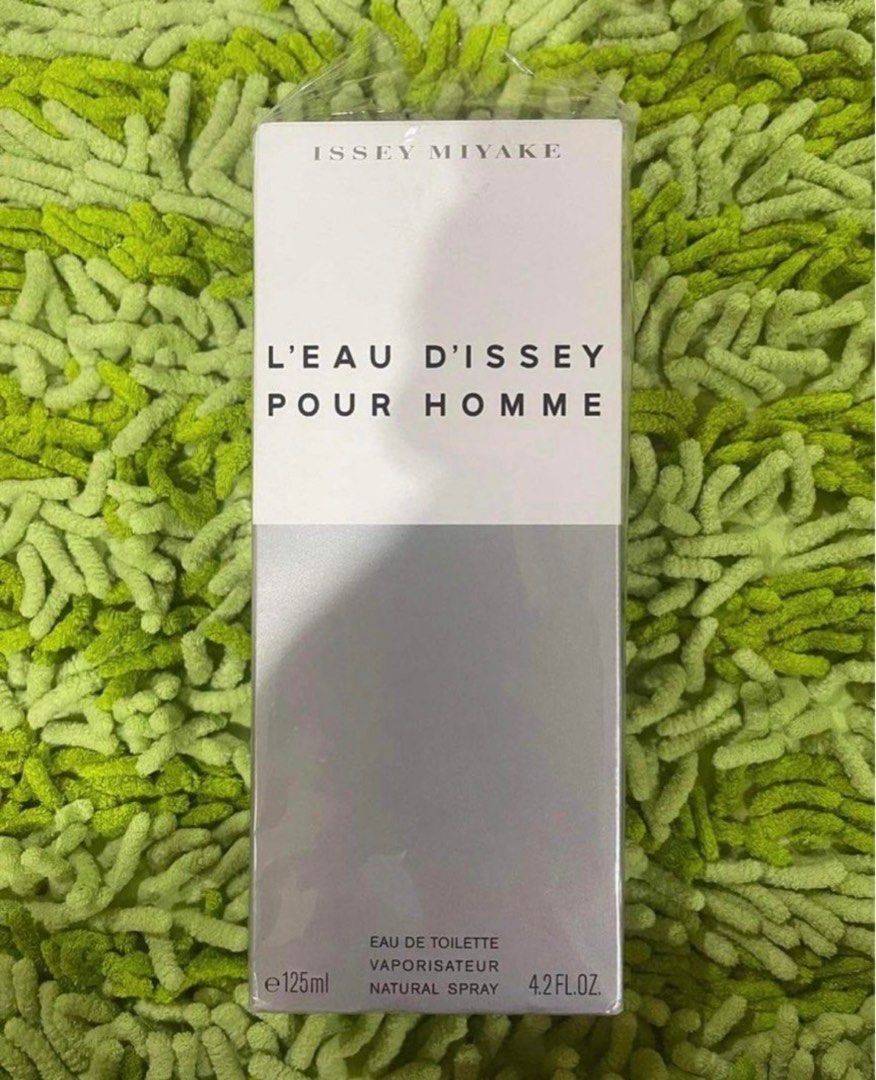 Issey Miyake (Perfume) (Category: Fragrance & Deodorants) located in Quezon City. Submitted by chaeyoung324 (Listing ID 1351033369, Image 1). Description: Issey Miyake L’eau D’issey EDT Men 125ml.