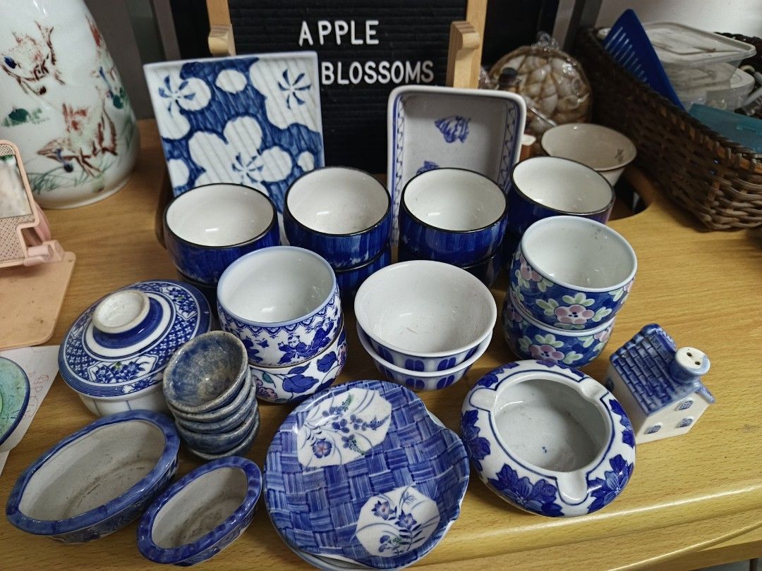 Japan surplus white & Blue ceramic table wares (Category: Coffee & Tea Tableware) located in Caloocan City. Submitted by appleblossoms07 (Listing ID 1350898062, Image 1). Description: 28 pcs. CODE A.