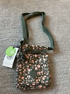 （分類：）位於 。 由 ndy163 提交（商品編號 1350933419，圖片 1）。簡介： 。