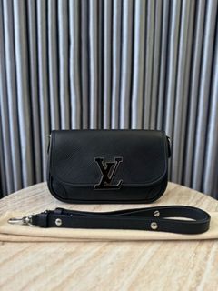 (Kategori: ) berada di . Dikirim oleh razhbags (ID iklan 1350901758, Gambar 1). Deskripsi: .