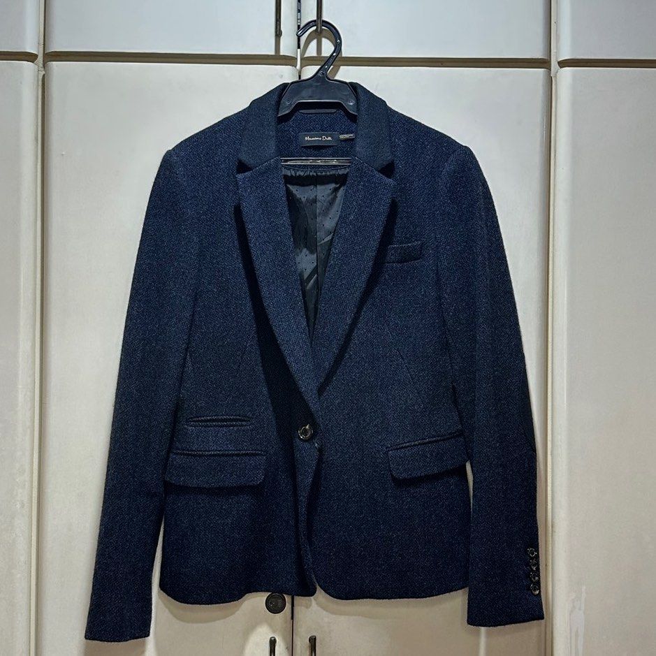 Massimo Dutti - Navy Blue Wool Blazer Jacket - Rush Sale (Category: Coats, Jackets and Outerwear) located in Muntinlupa City. Submitted by pickjes (Listing ID 1350810326, Image 1). Description: Brand: Massimo Dutti Size: Extra large on tag. Runs small, can fit large Color: Navy, dark blue Dimensions: • Shoulder - 16” • Sleeve - 25” • Chest - 18” • Length - 24” Great quality and really nice in person. Condition: Brand new with tags. Stored well. R