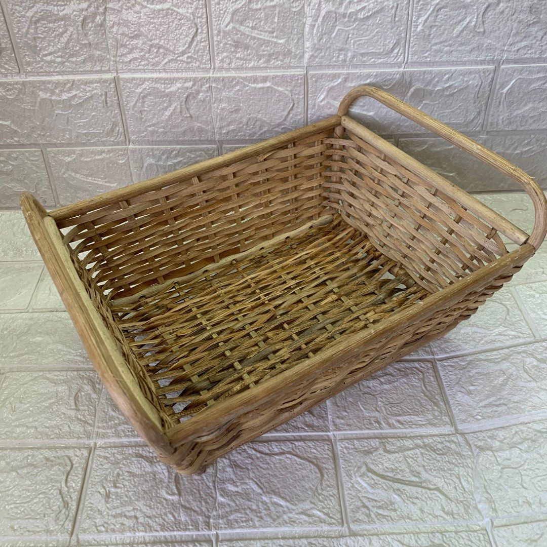 Native Basket (Category: Storage Boxes & Baskets) located in Manila. Submitted by thekidshop (Listing ID 1351011376, Image 1). Description: .