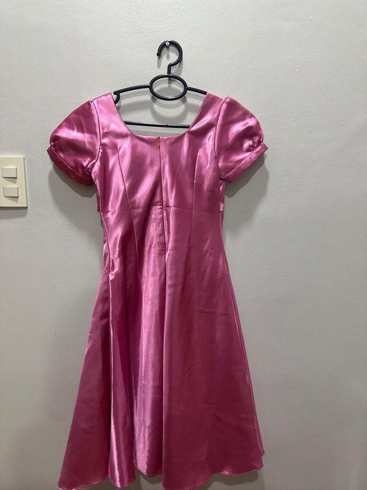 Pink satin dress (Category: Dresses) located in Pasay City. Submitted by mpreloved57 (Listing ID 1350998112, Image 2). Description: Custom made.