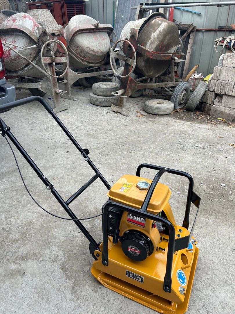 Plate compactor 👌 (Category: Construction Tools & Equipment) located in Minglanilla. Submitted by ajsas (Listing ID 1350941245, Image 3). Description: .