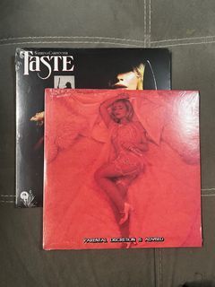 Sabrina Carpenter 7” Vinyl Bundle