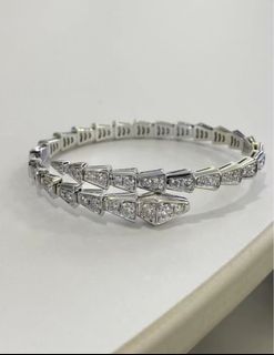 (Category: ) located in . Submitted by loupeandco. (Listing ID 1350995422, Image 1). Description: .