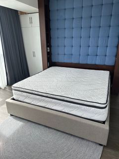 Spring Latex Foam Mattress with Bed Box (King Size)