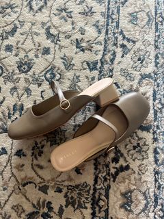 (Category: ) located in . Submitted by occasionalshopper2 (Listing ID 1350939505, Image 1). Description: .