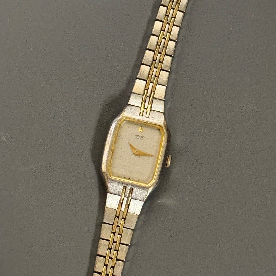 vintage seiko tank watch (working) (Category: Women's Watches) located in San Juan City. Submitted by elideli (Listing ID 1350956919, Image 2). Description: selling this vintage seiko tank watch! normal signs of use - wrist size: fits up to 16cm - dial size: 15mm (5 cents) - need battery replacement but working! super cute and dainty rfs: need funds.