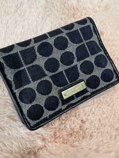 (Category: ) located in . Submitted by justforluxe (Listing ID 1351153986, Image 1). Description: .