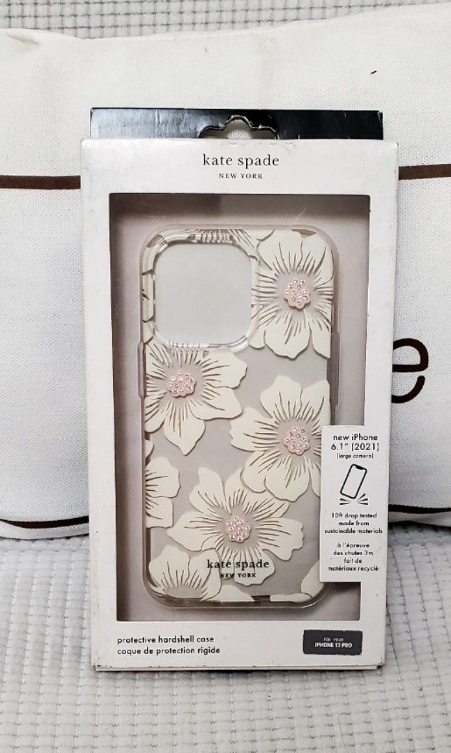 Brandnew original kate spade iphone 13 pro case (Category: Cases & Sleeves) located in Cavite. Submitted by buywhatulove (Listing ID 1351175737, Image 1). Description: NO MORE HAGGLING FIXED PRICE yellowish due to long storage.