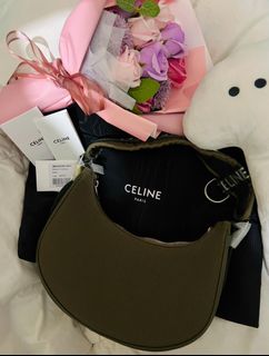 （分類：）位於 。 由 im_relia 提交（商品編號 1351171477，圖片 1）。簡介： 。