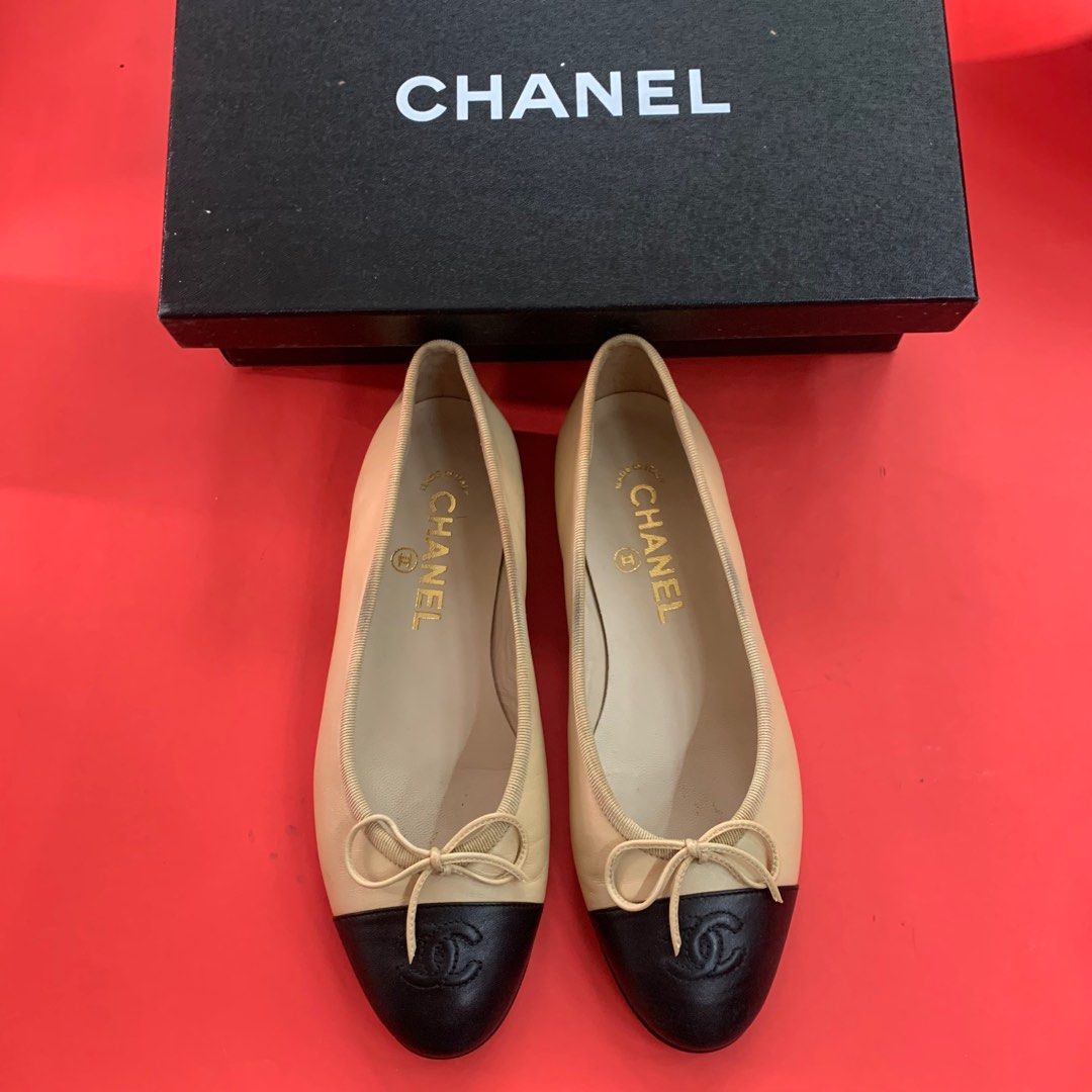 Chanel Ballet Flats (Category: Sneakers & Footwear) located in Manila. Submitted by urbanwear (Listing ID 1351188462, Image 2). Description: .