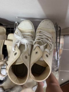 (Category: ) located in . Submitted by jun99s (Listing ID 1351076892, Image 1). Description: .