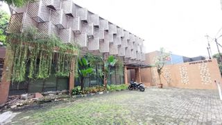 (Kategori: ) berada di . Dikirim oleh affalux.collection (ID iklan 1351248637, Gambar 1). Deskripsi: .