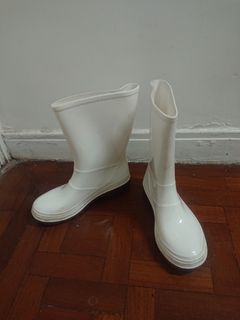 （分類：）位於 。 由 polook 提交（商品編號 1351158169，圖片 1）。簡介： 。