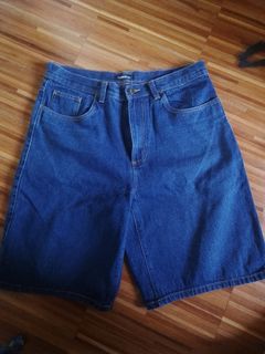 (Category: ) located in . Submitted by caero2002 (Listing ID 1351140932, Image 1). Description: .