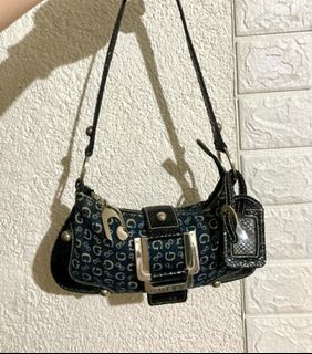 (Category: ) located in . Submitted by redumbrella02 (Listing ID 1351243667, Image 1). Description: .