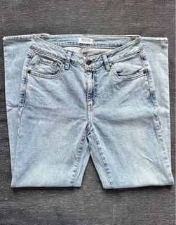 (Category: ) located in . Submitted by bprelovedcollection (Listing ID 1351111264, Image 1). Description: .